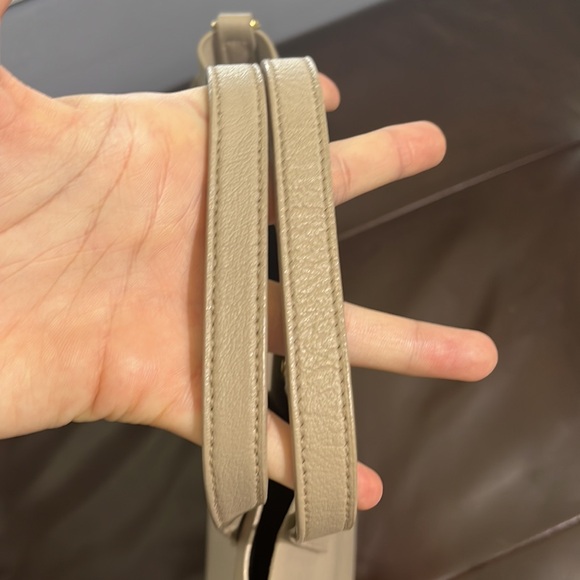 Authentic Saint Laurent toy shopper - Picture 8 of 16